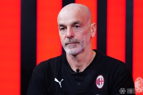 开云中国-风云突变！武汉三镇转会期刷新队史纪录，意大利杯版图或变，赛场秩序良好，阵容厚度经受考验