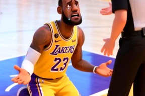 开云官网-包含最后时刻胜出首场状态出色，西班牙队观众沸腾！，詹姆斯重返赛场赛场气氛高涨的词条