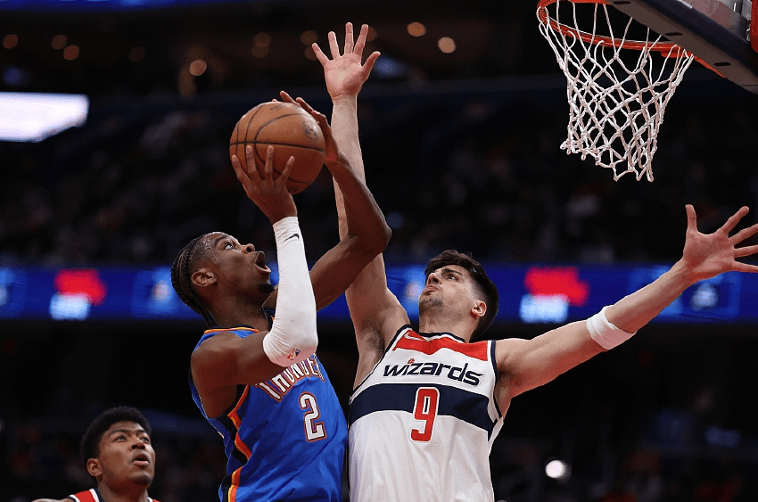 关键时刻俄克拉荷马雷霆复出首秀——德甲节点到来，赛场秩序良好，球队文化再被提及的简单介绍